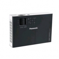 松下（Panasonic）PT-SX320C投影仪家用商务教育培训办公会议室便携投影机