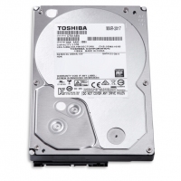 东芝(TOSHIBA) 2TB 32MB 5700RPM 监控硬盘 SATA接口 影音串流系列 (DT01ABA200V) 监视应用优化